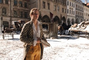 Media 8381_around the world in 80 days_untermarkt_0.jpg